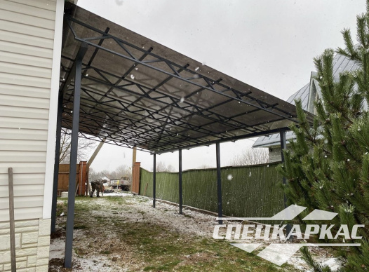 Навес для автомобиля примыкающий к дому №66 - фото 1618