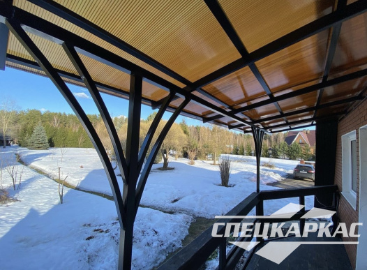 Навес над балконом из поликарбоната №45 - фото 1408